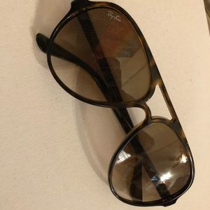 Ray Ban Aviator Sunglasses